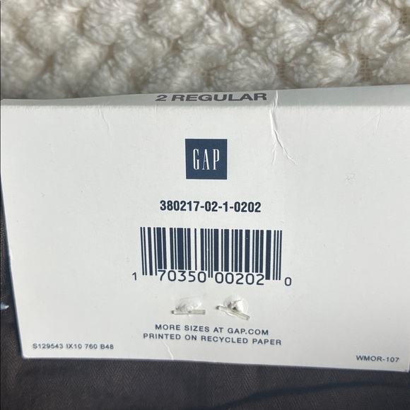 GAP Original Straight leg Low Rise khaki Brown Pants Brand New SWT Size 2Regular - Picture 5 of 10